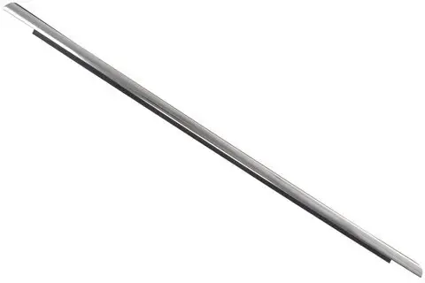 Nejlepší Volba Stírací těsnění zadního okna - levé, vnější, chrom (sametka) AM51-R25605-BJ