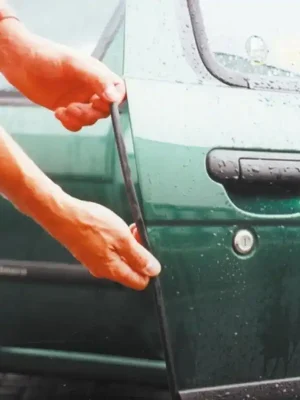 Autentický Lišty ochranné na hranu dveří 60cm 2ks - černé