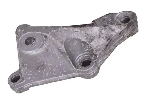 Akce Držák vysokotlakého palivového čerpadla 13517810698