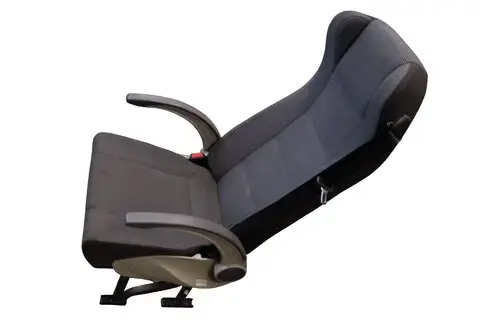 Aktuální Sedadlo druhé řady střed AFTERMARKET