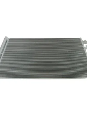 Kondenzátor, klimatizace MAXGEAR AC830368 Nová Kolekce